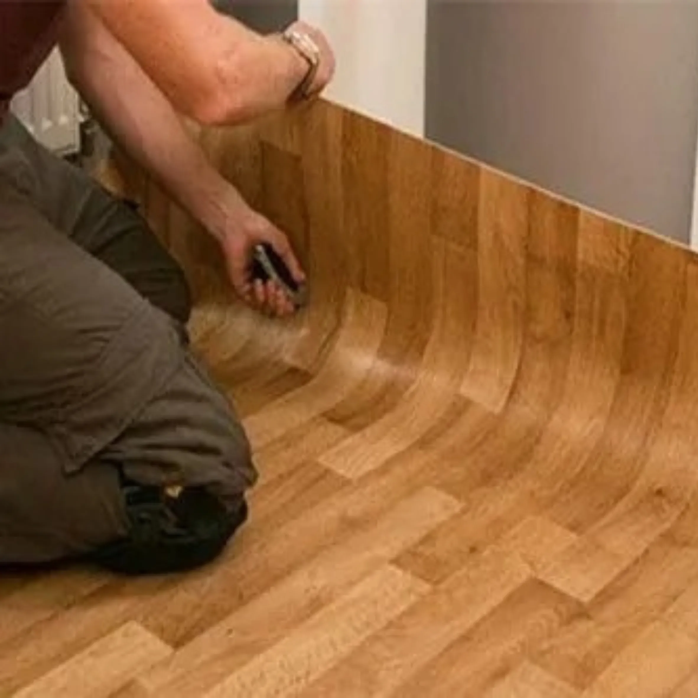 Modern jointless flooring Dubai | Best continuous flooring Dubai | Jointless office flooring Dubai